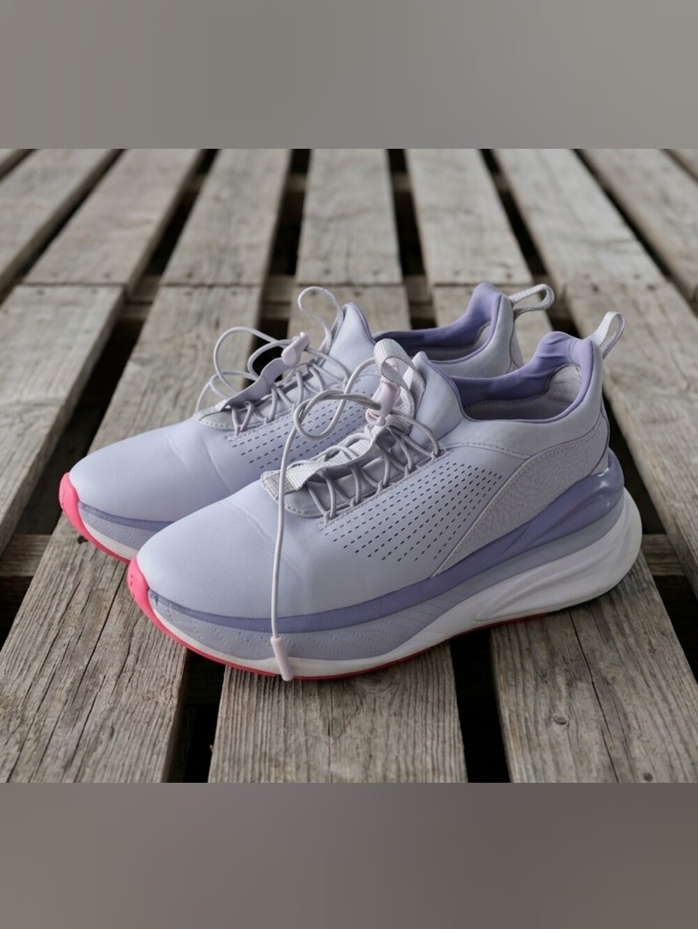 Clove Classic Lavender Lilac Sneakers